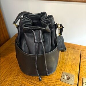 Coach Vintage Lightweights Drawstring Small Sac